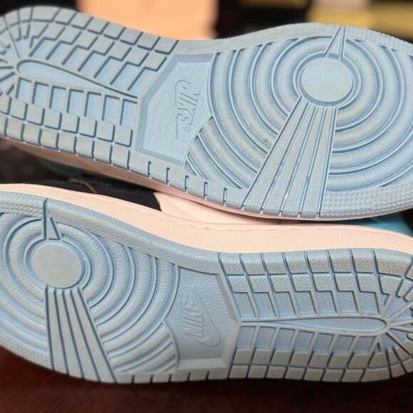 Men's Air Jordan 1 Retro High OG Sneakers  - 9.5 - Navy, Baby Blue & White - Picture 9 of 10